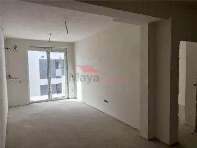 Apartament 2 camere , decomandat, zona de jos - foto 9