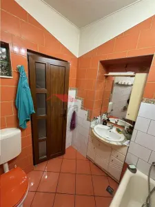 Casa P+E, la 2 min de Parcul Municipal - foto 11