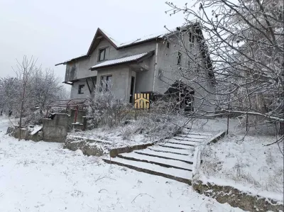 Teren 4800 mp cu Livada si Casa Nefinalizata - Adancata! - foto 17