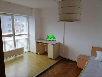 Apartament de inchiriat 4 camere Sibiu Mihai Viteazul - foto 4