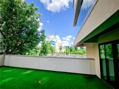 Investitie !Spatiu de Birou ultracentral vis-a-vis de PALAS, Bloc NOU - foto 3