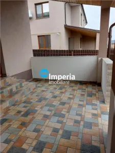 Duplex 5 cam si 2 bai,  300 teren, Beci, Lunca Cetatuii, Centura - foto 3