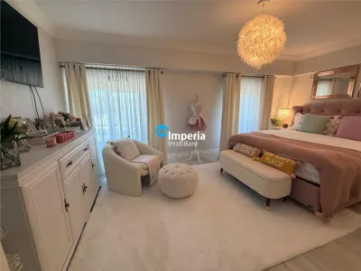 Vila premium de vanzare in Copou – 320 mp | 4 niveluri | 4 suite | 6 bai | Mobilata si utilata complet - foto 23