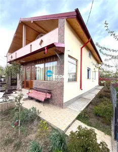 Vila 5 cam, Garaj, 450 teren, asfalt, Omenia Valea Adanca Iasi - Valea Adanca