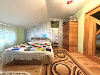 Vila 5 cam, Garaj, 450 teren, asfalt, Omenia Valea Adanca Iasi - foto 3