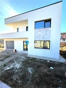 Vila , P+E, Garaj, vedere lac Ezareni,  450 teren Valea Adanca - foto 4