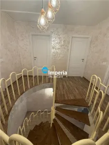 Vila / Spatiu 5 cam. Garaj, Beci, regie proprie,  200 mp, Tudor Neculai Valea Adanca - foto 17