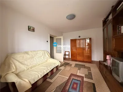 Apartament 3 cam, semi - decomandat, de vanzare zona Tatarasi - Flora - foto 2