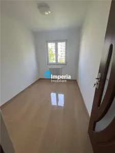 Apartament 3 camere Alexandru cel Bun - foto 2