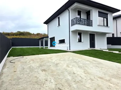 Casă deosebită, finisaje premium, 128 mp, 900 m fata de Centru Miroslava - foto 15