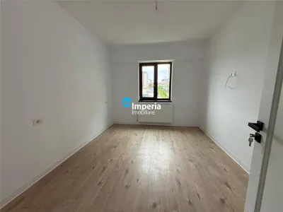 Apartament 2 cam intabulat,boxa si parcare – Soleia, V. Lupului - foto 5
