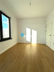 Vila Moderna, P+E, 400 teren, finisata,  asfalt, Valea Adanca Miroslava - foto 7