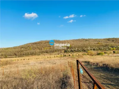 Teren intravilan de vanzare in Iasi, zona Sorogari,langa lac - Iasi