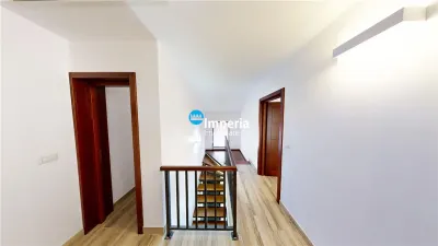 Pensiune de vanzare in zona Sucevita, langa Manastire - foto 13