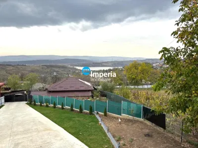 Casa 5 cam, teren 1050, garaj, crama, mobilata, Centru Ciurbesti - foto 12