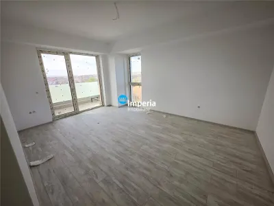 INTABULAT! Ap 3 camere 80MP- COPOU, Complex Rasarit de Soare - foto 4