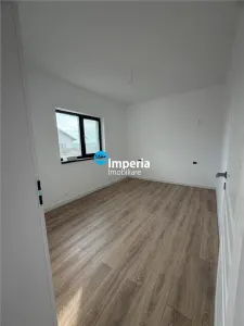 Casa 3 cam, 2 bai, Beci, canalizare, Ciurbesti Miroslava - foto 6