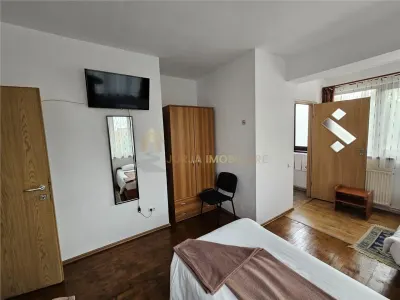 PENSIUNE 16 CAMERE  478 MP UTILI  | CURTE 320 MP | - foto 22