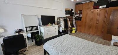 APARTAMENT 44 MP ZONA STRAZII VANATORULUI  GRUIA - foto 7
