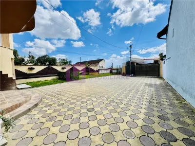 Vila individuala premium cu trei apartamente | Strand | teren 465 mp | - foto 9