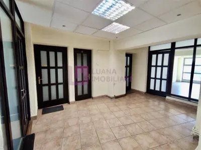 Spatiu de birouri  232 mp| intrare separata | zona Turnisor - foto 1