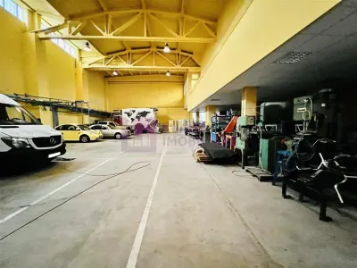 Spatiu industrial in Sibiu | 650 mp | Central | h 15 m | avizat ISU - Sibiu