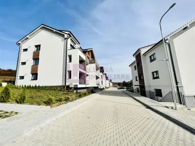 Spatiu comercial zona Vest | la strada | 2 parcari | 111 mp - foto 9