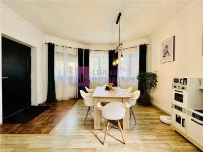 Casa pe un singur nivel Sura Mare | teren 701 mp | 2 constructii | video - foto 2