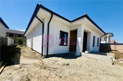 Casa individuala de vanzare | de lux | teren 500 mp | 165 mpu - foto 2