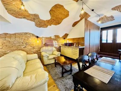 Garsoniera tip studio de inchiriat | ultracentral | renovata | 42 mp - Sibiu