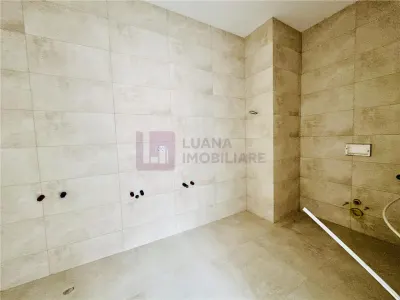 Apartament cu 3 camere de vanzare | Centru | renovat integral | pivnita - foto 6