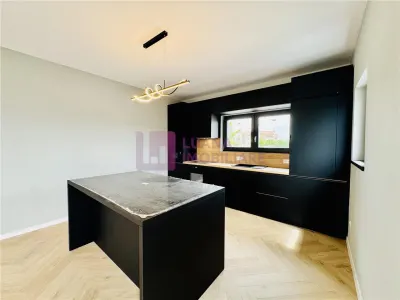 Apartament 4 camere PREMIUM de vanzare | Arhitectilor | curte 200 mp | video - foto 2