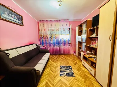 Apartament 2 camere de vanzare | Vasile Aaron | decomandat | pivnita | - foto 4
