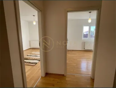 Vila 4 camere de inchiriat parcare - foto 2