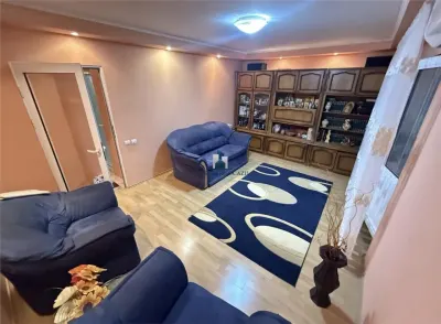 Vanzare Apartament 2 Camere Decomandat Giurgiului-Gradistea - Bucuresti