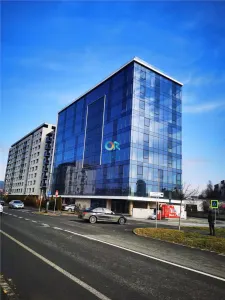 Cladire ideala pentru clinica medicala / birouri - foto 11