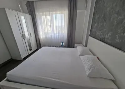 Inchiriere Apartament 3 Camere Decomandat Berceni-Huedin - Bucuresti