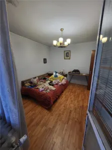 Vanzare Apartament 3 Camere Decomandat Berceni-Izvorul Muresului - Bucuresti