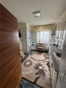 Vanzare Apartament 3 Camere Decomandat Berceni-Secuilor - foto 1