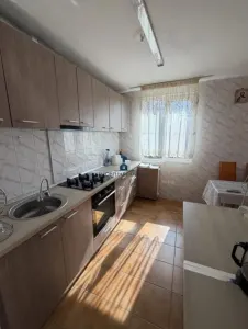 Vanzare Apartament 3 Camere Brancoveanu-Izvorul Crisului - foto 3