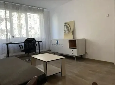 Apartament 3 Camere Decomandat Aparatorii Patriei - Bucuresti