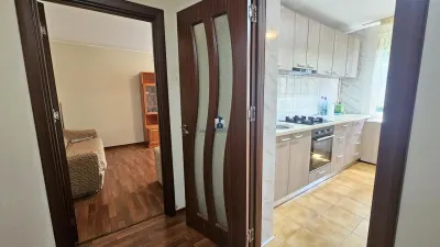 Apartament 3 camere Decomandat  Izvorul Crisului - foto 16