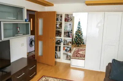 Vanzare Apartament 3 Camere Decomandat Berceni-Izvorul Crisului - Bucuresti