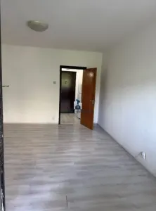 Vanzare Garsoniera Semidecomandata Aparatorii Patriei-Turnu Magurele - foto 1