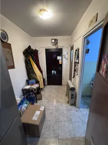 Apartament 3 Camere Semidecomandat Izvorul Crisului - foto 2
