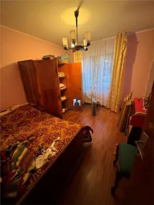 Apartament 3 camere Semidecomandat Bld. Obregia - foto 1