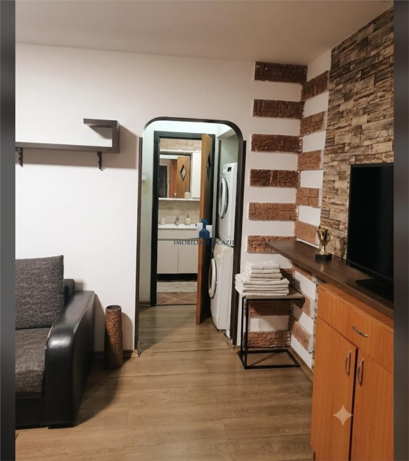 Apartament 2 camere Semidecomandat Bd.Ctin. Brancoveanu, - Bucuresti