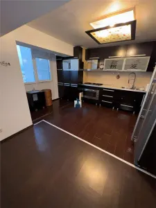 Apartament 4 Camere Semidecomandat Piata Sudului - foto 8