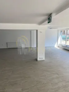 Spatiu Comercial Zona Galata Soseaua Voinesti in Complex Rezidential - foto 5