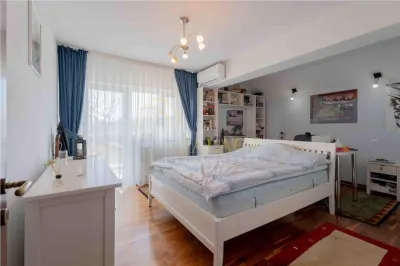 Casa de Lux in Livada cu Ciresi Eleganta, Confort si Panorama de Vis - foto 9